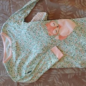Carter's 2t pajamas